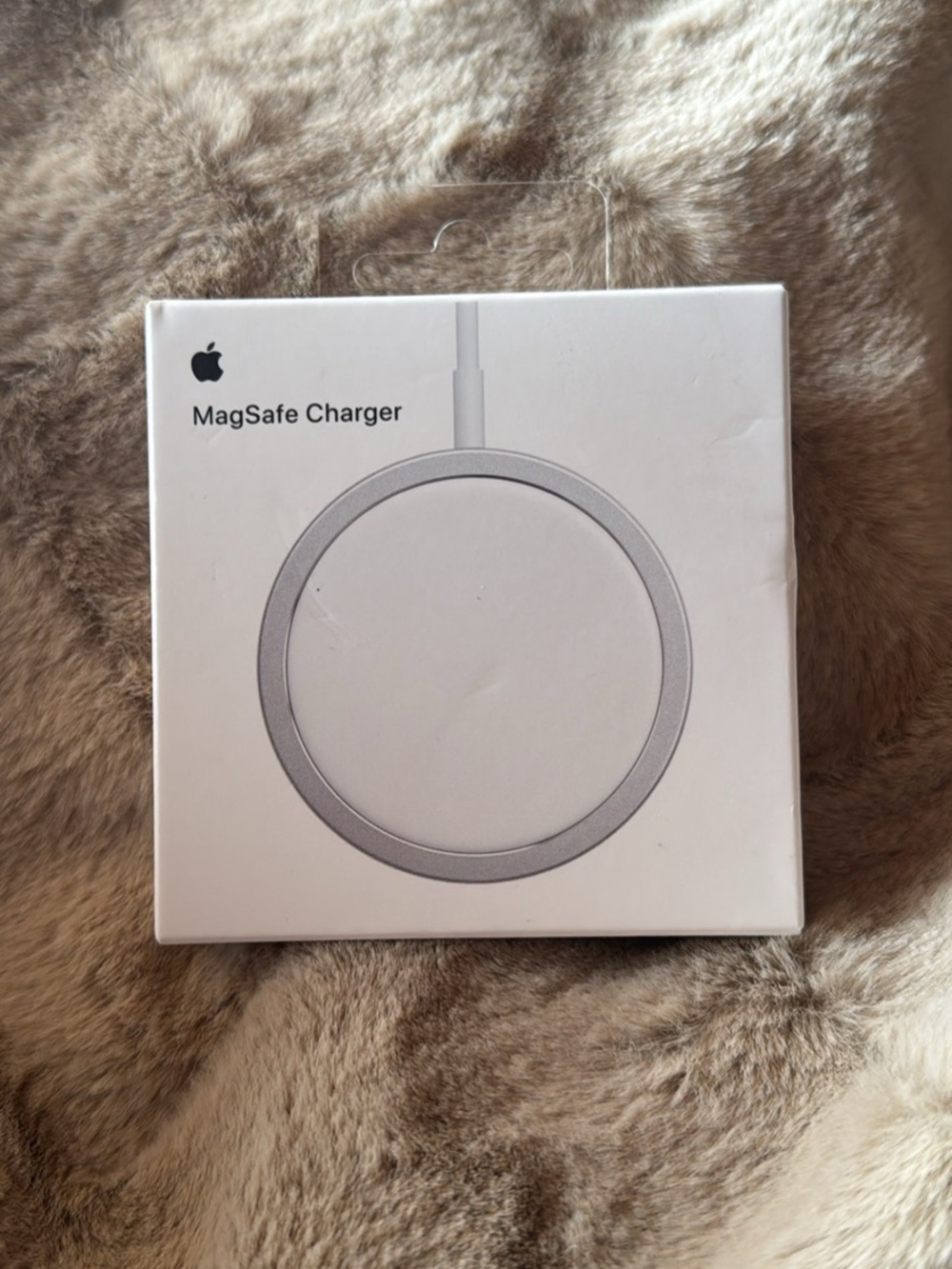 Apple MagSafe Charger (1m) ) 1m White NWT